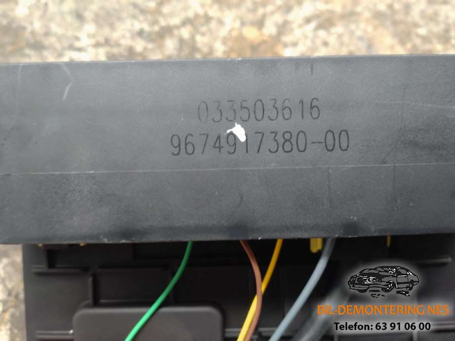 Sikringsboks motorrom til Peugeot 308 2013-2021 (Type II)  (9810296380|)