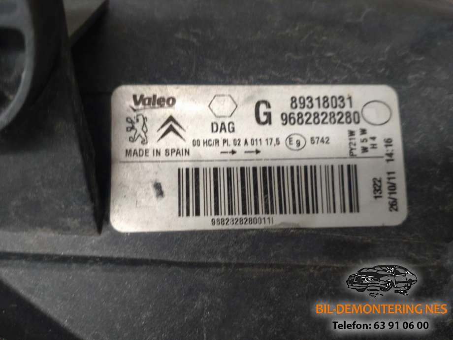 Frontlykt venstre halogen til Citroën Berlingo 2008-2015 (Type II, Fase 1)  (89318031|9682828280|)