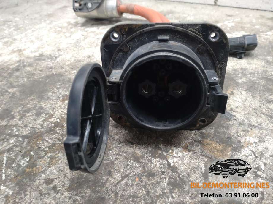 Batterilader inntak/luke til Kia Soul 2014-2019 (Type II)  (91886-E4500|)