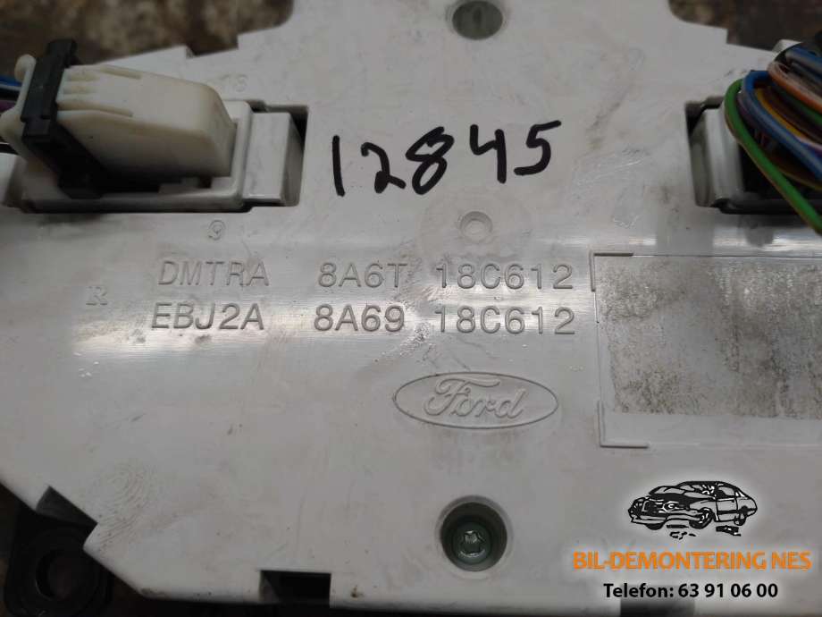 Varmeapparat betjening til Ford Fiesta 2013-2017 (Type VI, Fase 2)  (8A6T-18C612|8A69-18C612|)
