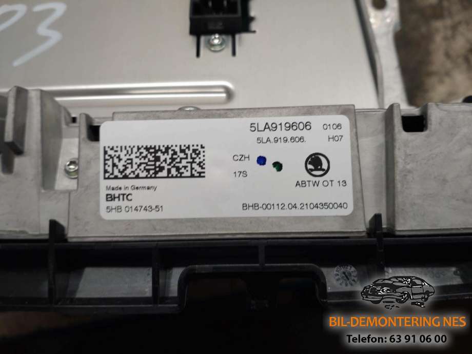 Multimedia display (MCU - Media Controller Unit) til Škoda Enyaq 2021-->>  (5LA919606|)