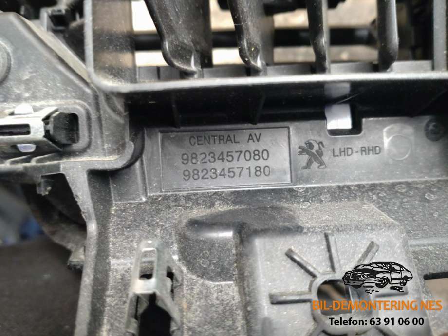 Varmeapparat betjening til Peugeot 208 2019-->> (Type II)  (9823457080|9823457180|)