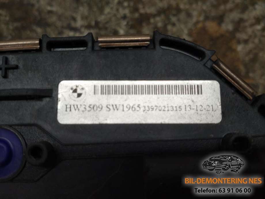 Viskermotor frontrute komplett m/overføring til BMW X3 2010-2017 (F25) (F25) (BOSCH|6004FA0023|)