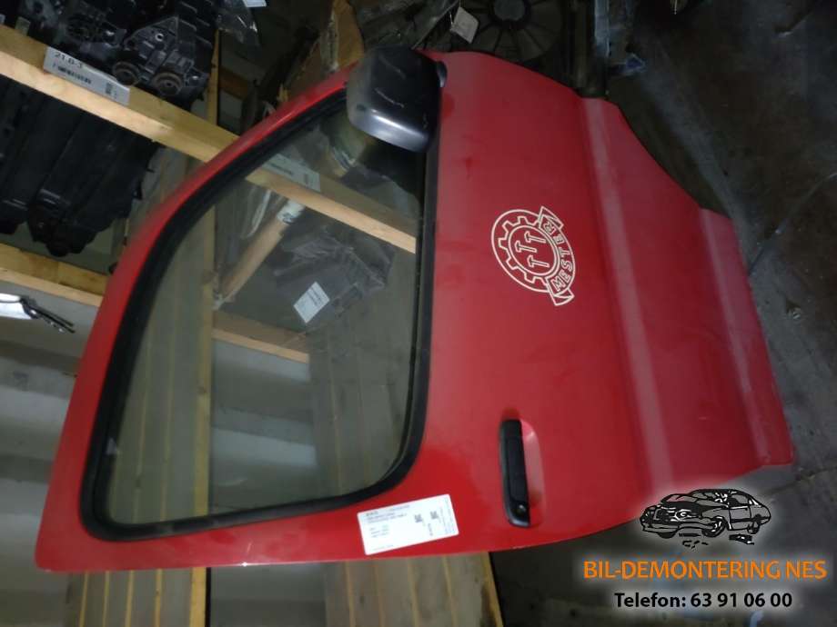 Dør høyre foran til Toyota Hiace 2001-2006 (Fase 2)