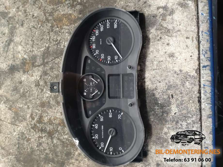 Instrumentpanel til Citroën Berlingo, 2008-2015 (Type II, Fase 1)  