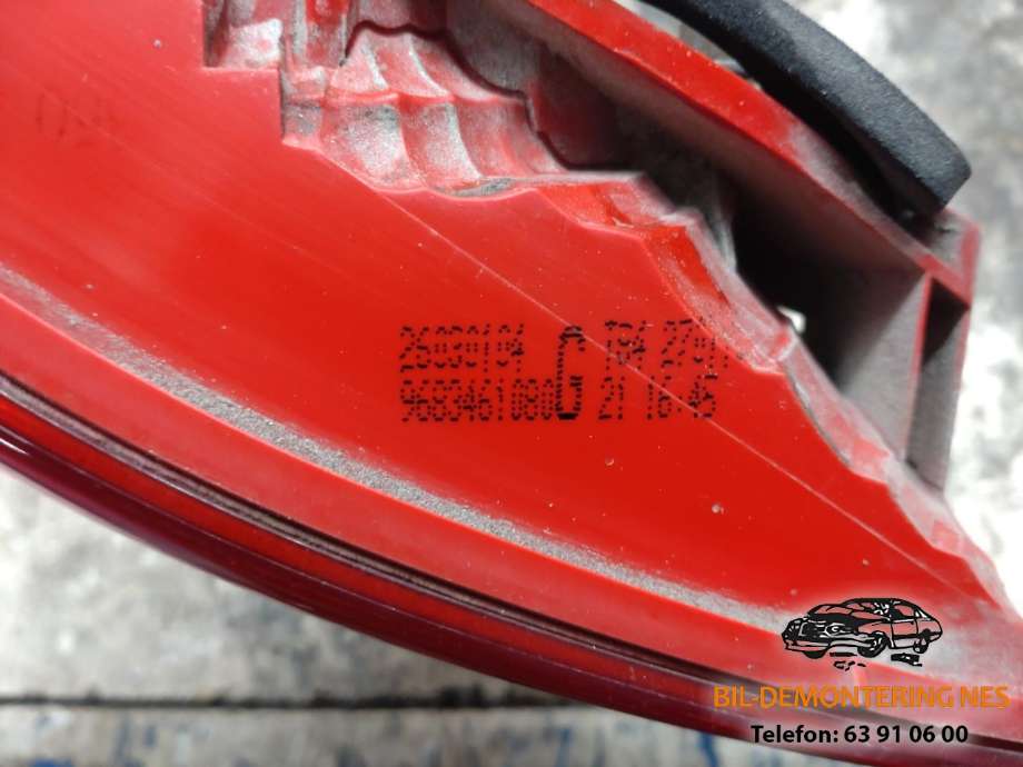 Baklykt venstre indre til Peugeot 3008 2009-2016 (Type I)  
