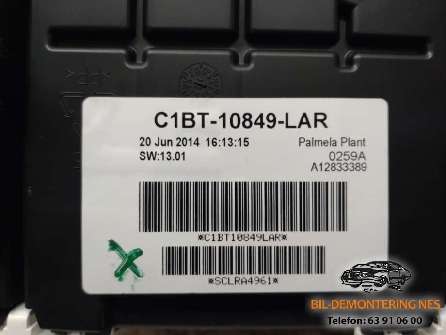 Instrumentpanel til Ford Fiesta 2013-2017 (Type VI, Fase 2)  