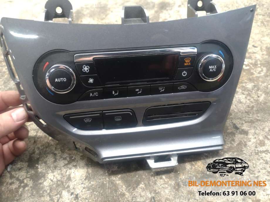 Varmeapparat betjening til Ford Focus, 2011-2014 (Type III, Fase 1)  