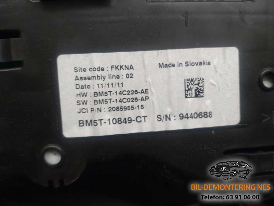 Instrumentpanel til Ford Focus 2011-2014 (Type III, Fase 1)  