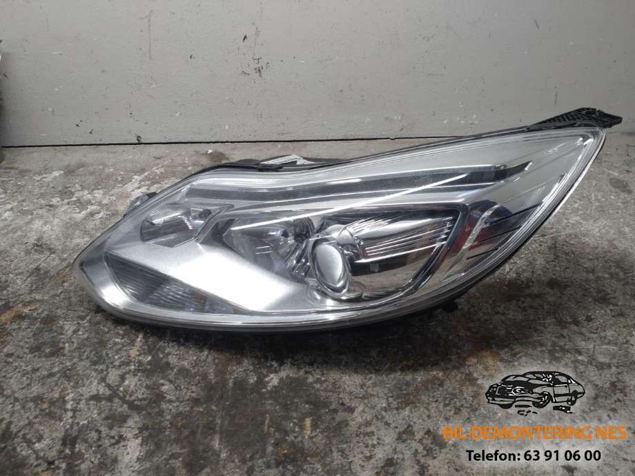 Frontlykt venstre xenon til Ford Focus 2014-2018 (Type III, Fase 2)  (BM51-13D155-JA|)