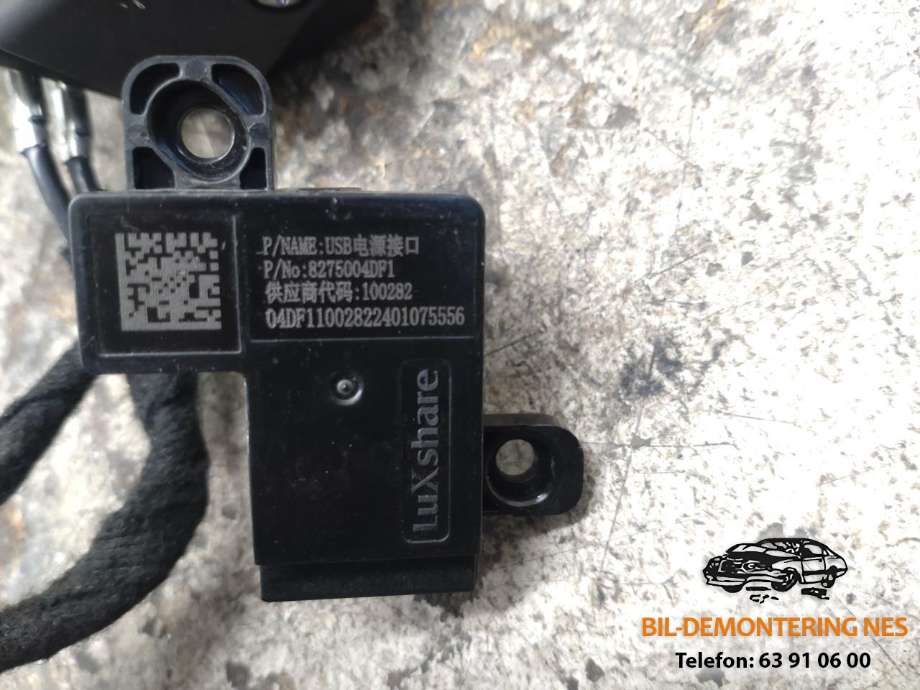 Parkeringskamera foran til XPeng G9 2023-->>  (8730009EA1|)