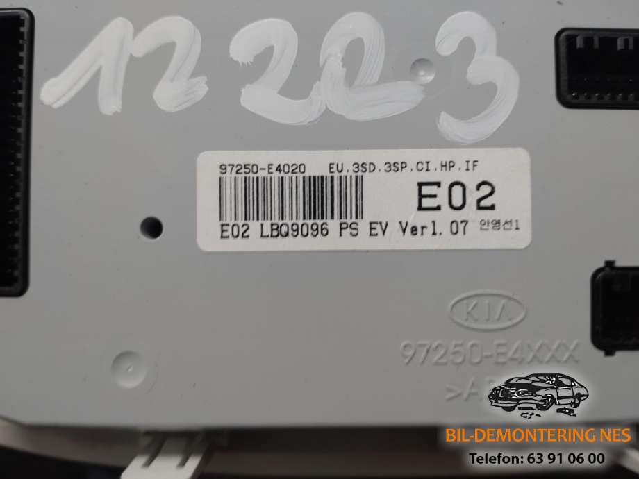 Varmeapparat betjening til VW Passat 2001-2005 (B5,3BG) (B5,3BG) 