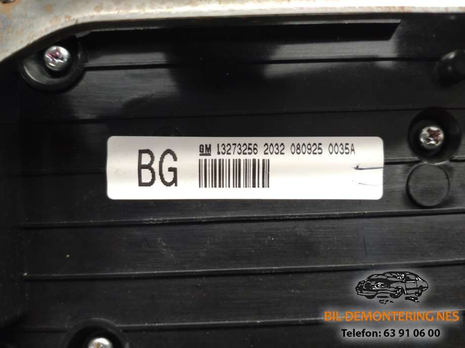 Bilstereo betjeningspanel til Opel Insignia A 2009-2014  
