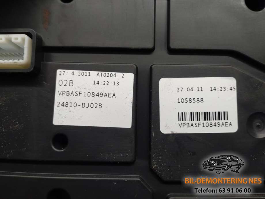 Instrumentpanel til Nissan NV200 2010-2019