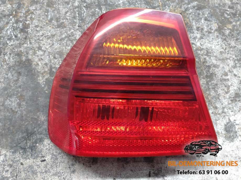 Baklykt venstre ytre til BMW 3-Serie, 2005-2011 (E90/E91/E92/E93) (E90/E91/E92/E93) 