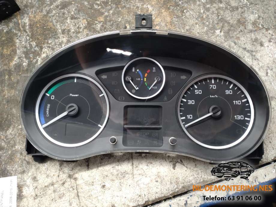 Instrumentpanel til Peugeot Partner, 2008-2015 (Type II, Fase 1)