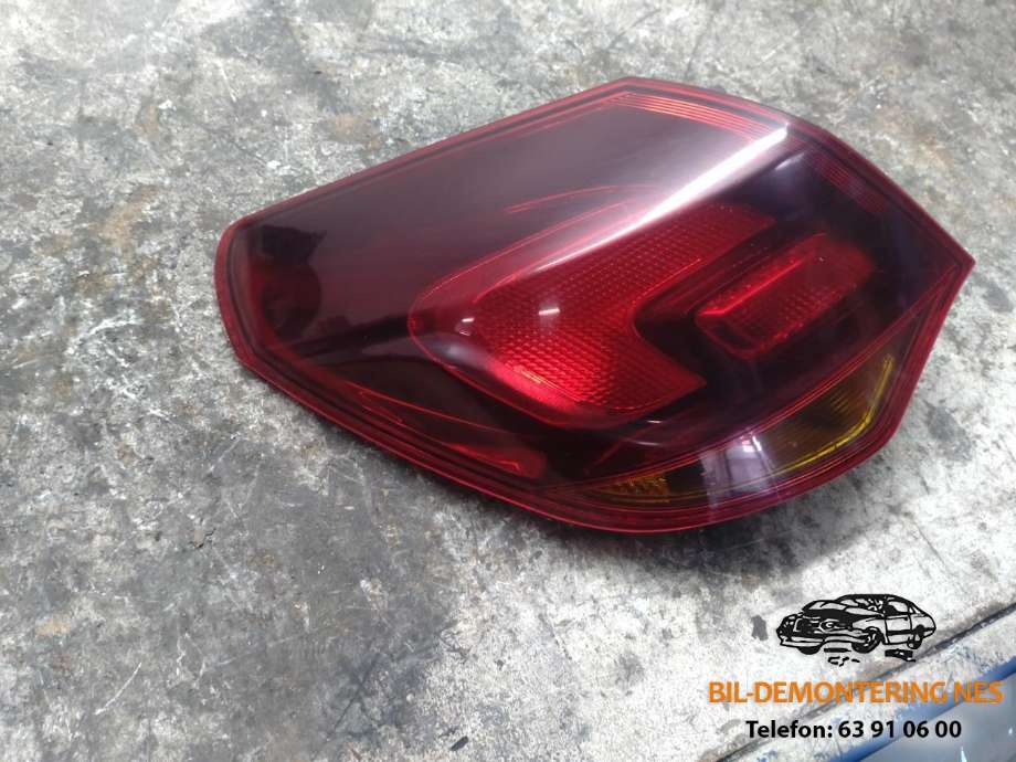 Baklykt venstre ytre til Opel Astra J, 2010-2015  