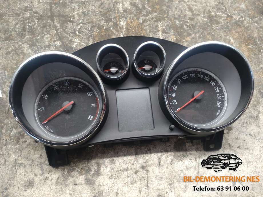 Instrumentpanel til Opel Astra J, 2010-2015  