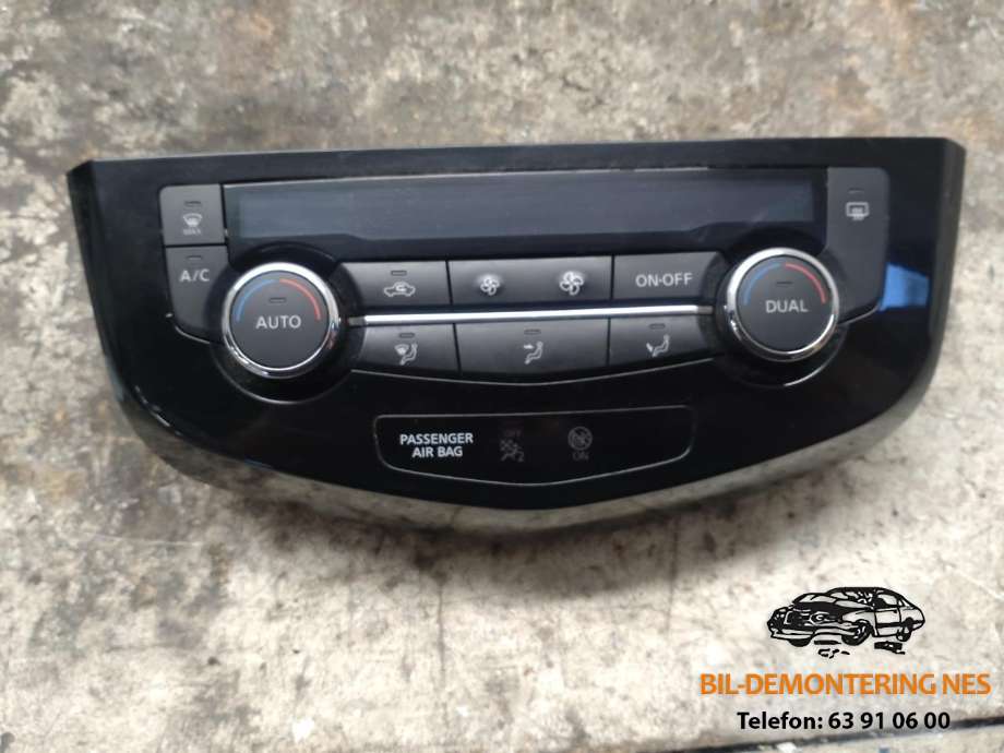 Varmeapparat betjening til Nissan X-Trail, 2014-2022 (T32) (T32) 