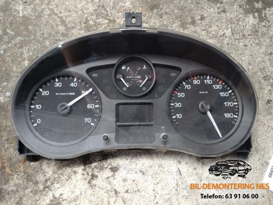 Instrumentpanel til Peugeot Partner, 2008-2015 (Type II, Fase 1)  