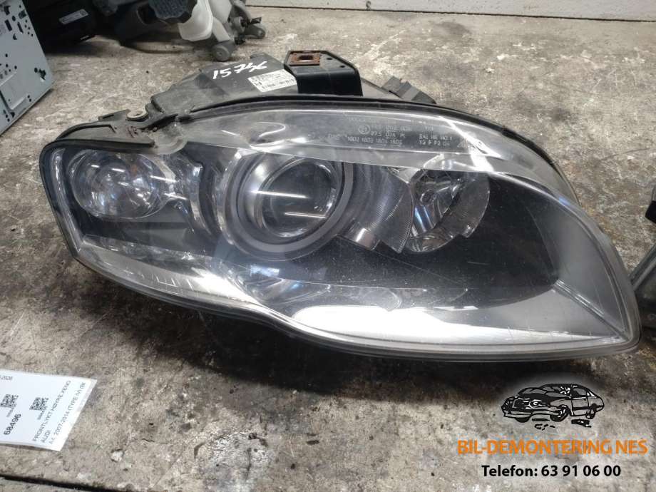 Frontlykt høyre xenon til Audi A4, 2007-2014 (Type IV) (B8) (B8)