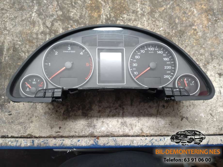 Instrumentpanel til Audi A4 2007-2014 (Type IV) (B8) (B8)