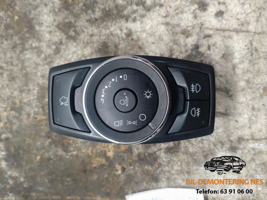 Bryter lys til Ford Ka+ 2016-->> (Type III)