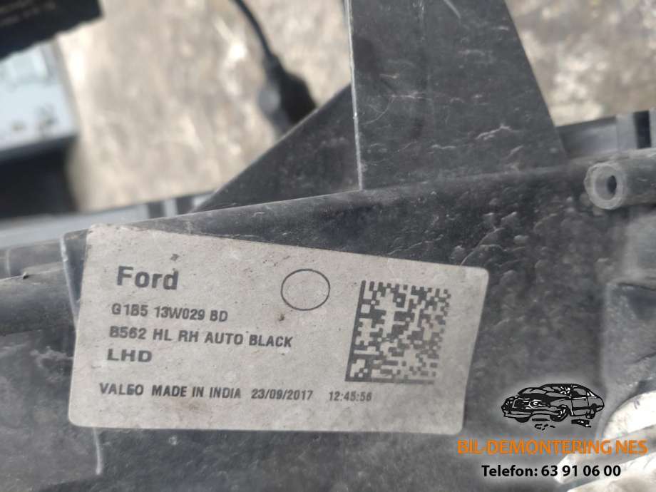 Frontlykt høyre halogen til Ford Ka+ 2016-->> (Type III)  