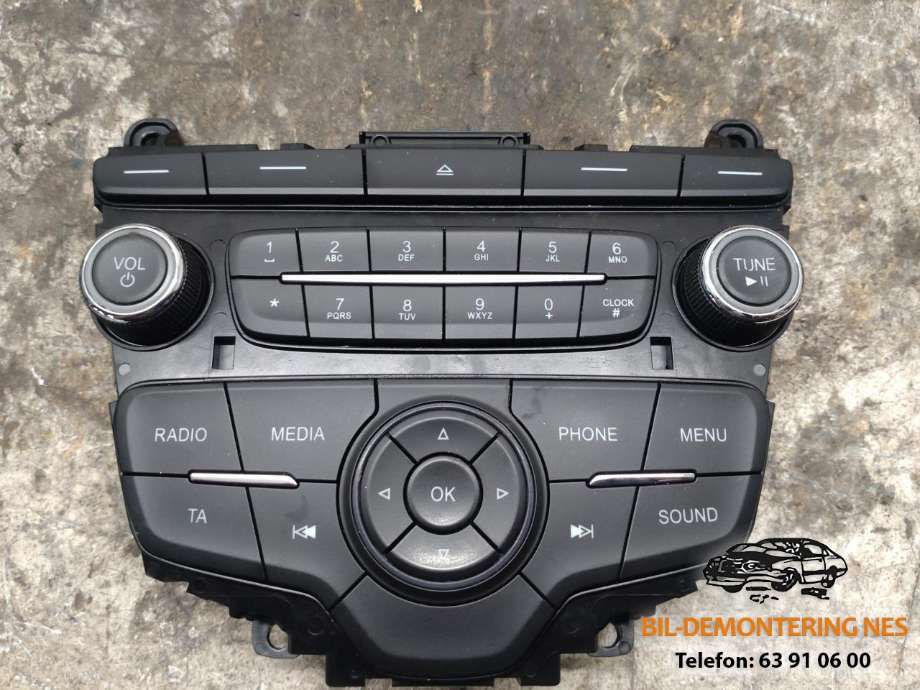 Bilstereo betjeningspanel til Ford Ka+, 2016-->> (Type III)  