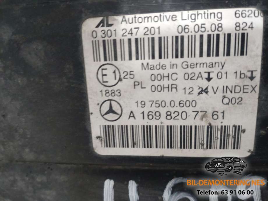 Frontlykt venstre halogen til Mercedes B-Klasse 2008-2011 (Fase 2) (W245) (W245) (A1698207761|)
