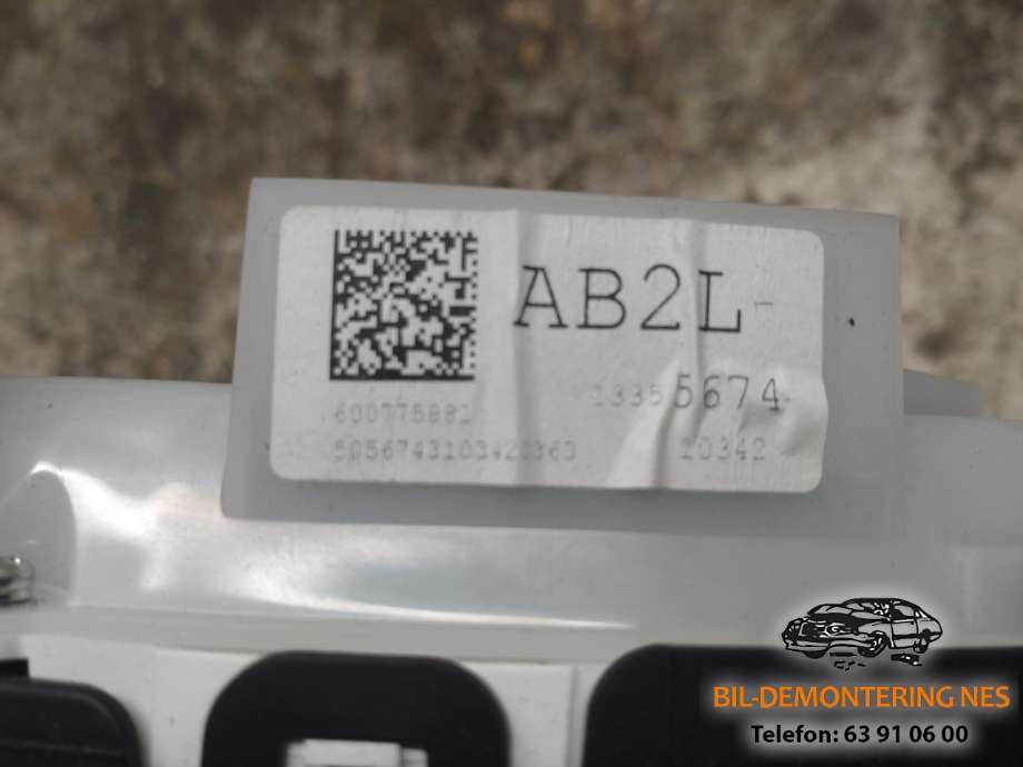 Instrumentpanel til Opel Astra J 2010-2015