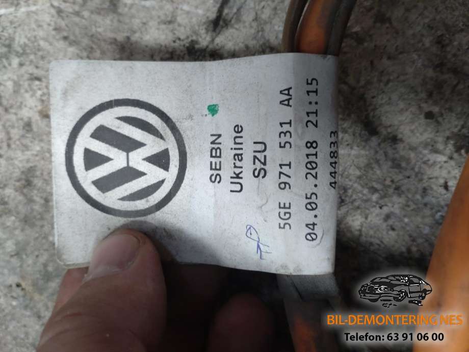 Batterilader inntak/luke til VW e-Golf 2017-2020 (Fase 2)  (5GE971531AA|)