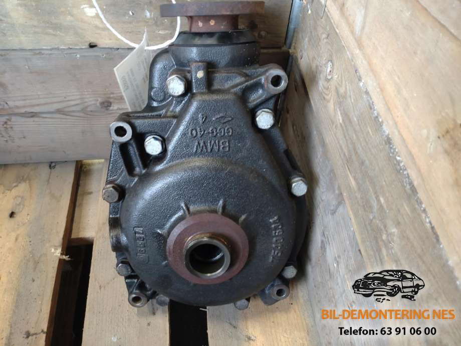 Kardang klokke foran til BMW X3, 2007-2010 (Fase 2) (E83) (E83)