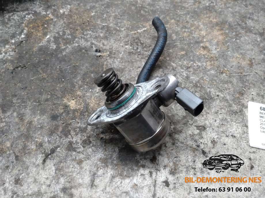 Bensinpumpe mekanisk til Mercedes CLA 2013-2019 (C117) (C117) (A2700700501|)