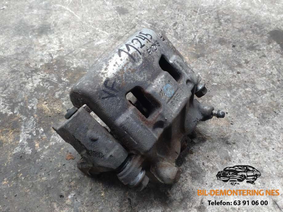 Bremsecaliper venstre foran til Mitsubishi Outlander 2015-->> (Type III, Fase 2)