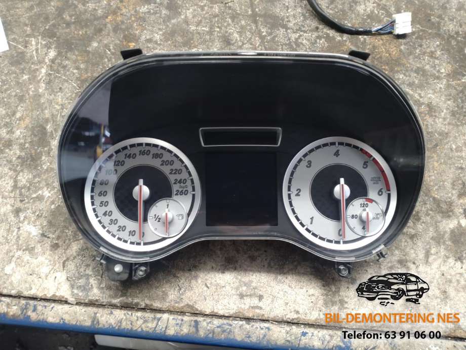 Instrumentpanel til Mercedes A-Klasse, 2012-2018 (W176) (W176) 