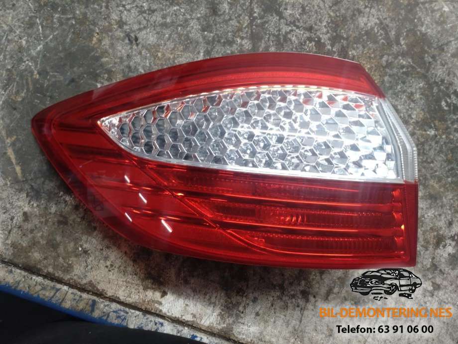 Baklykt venstre ytre til Ford Mondeo, 2007-2010 (Type IV, Fase 1)