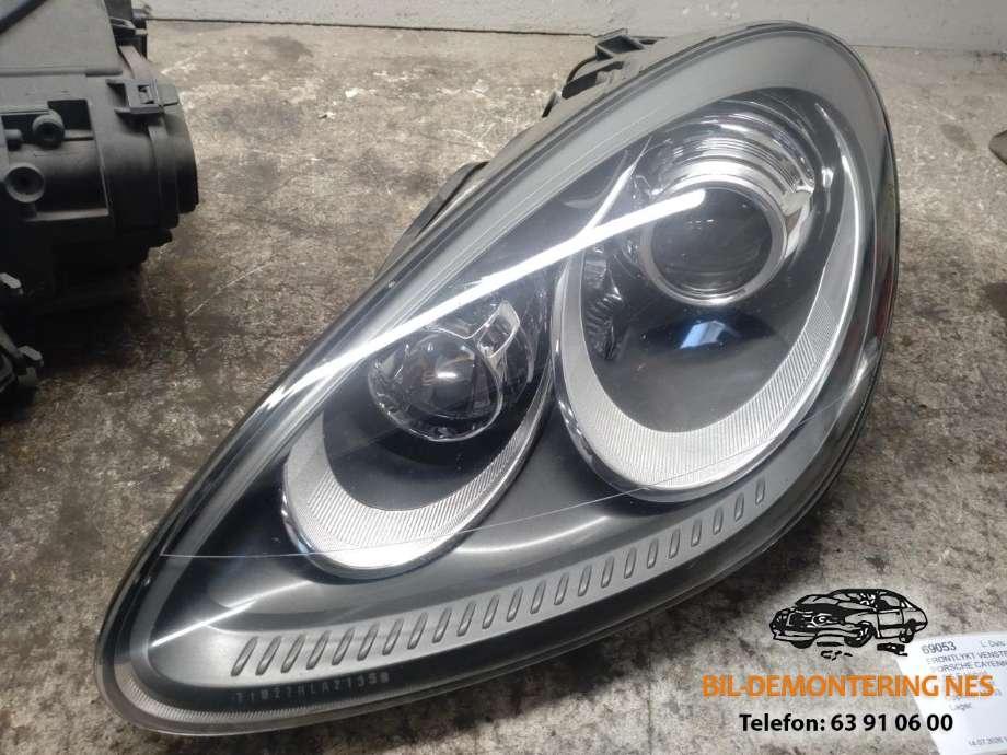 Frontlykt venstre xenon til Porsche Cayenne, 2010-2017 (92A) (92A) (7P5941031P)