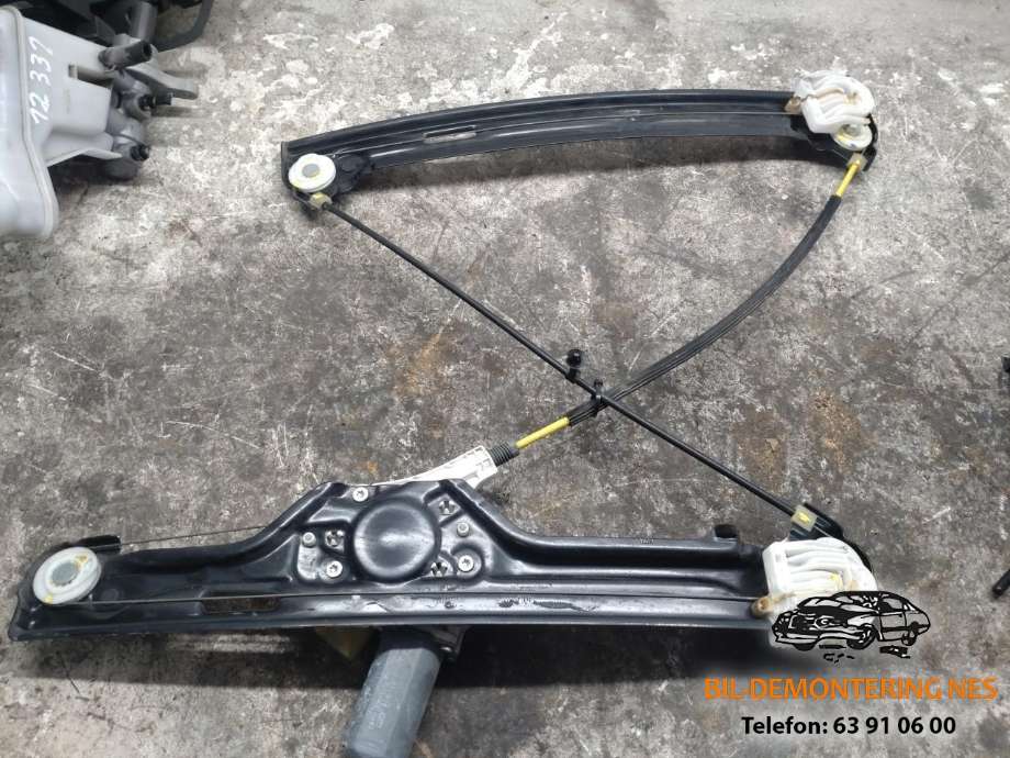 Ruteheis høyre foran til BMW X6, 2008-2014 (E71/E72) (E71/E72)