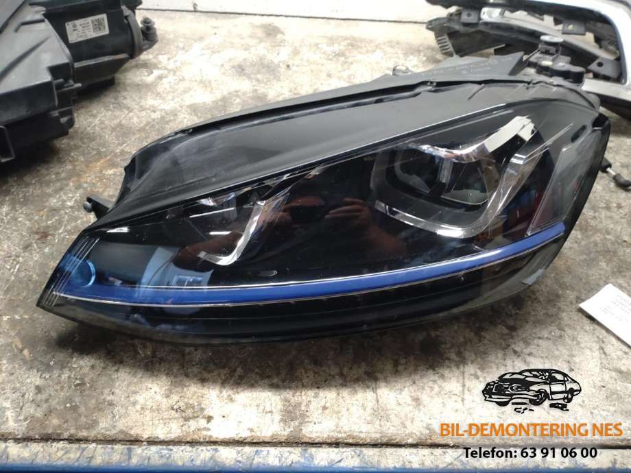 Frontlykt venstre full-LED til VW e-Golf, 2014-2017 (Fase 1)