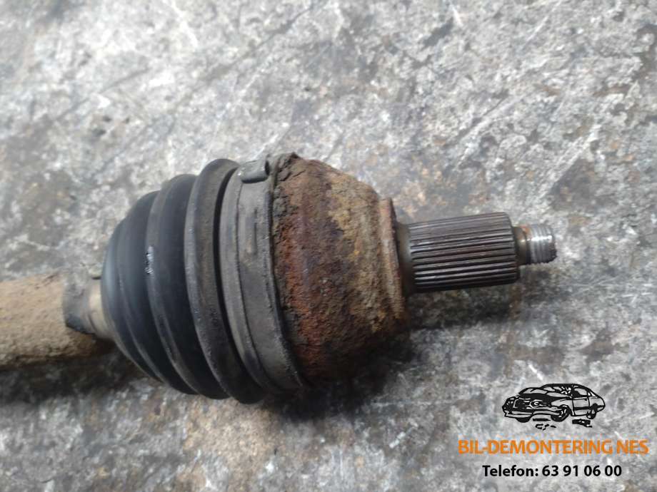 Drivaksel høyre foran, diesel/manuell til Audi A1 2010-2014 (Type I, Fase 1)