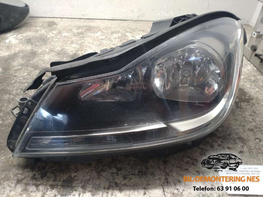Frontlykt venstre halogen til Mercedes C-Klasse, 2011-2014 (Fase 2) (W204) (W204) 