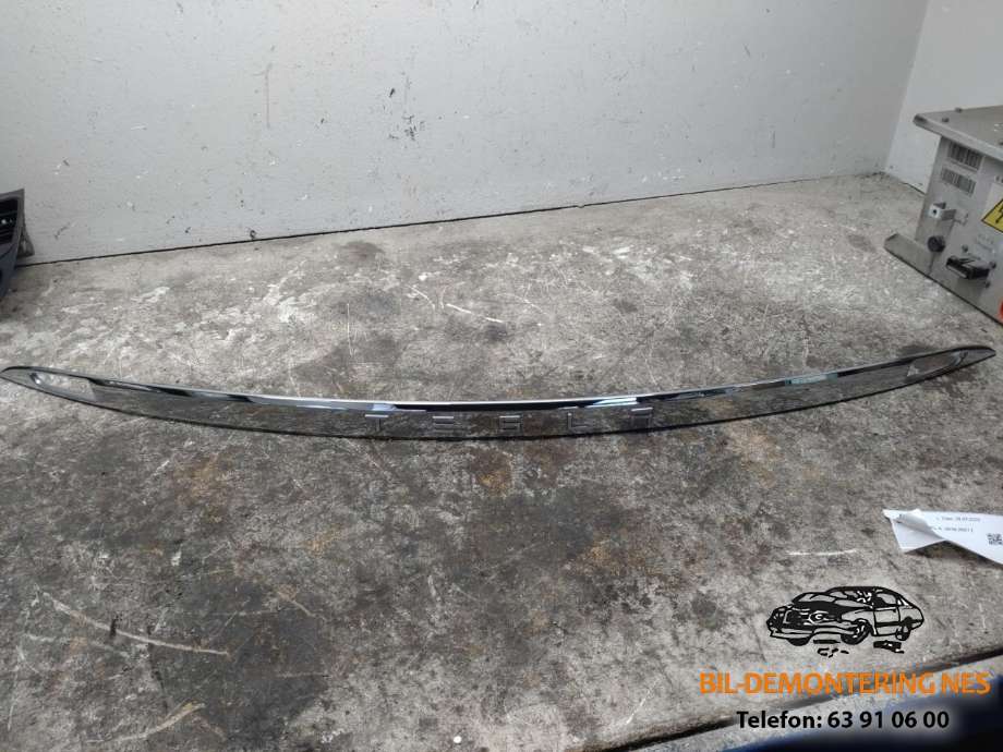 Lister til Tesla Model S, 2016-2021 (Fase 2)  