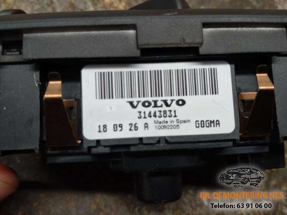 Bryter lys til Volvo V40 2012-2019 (31443831|)