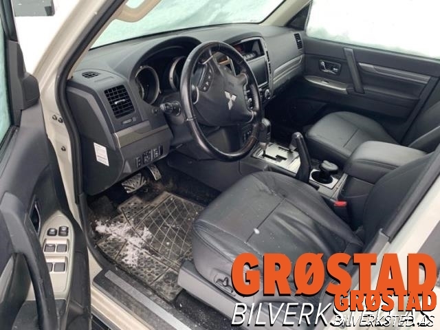 Mitsubishi Pajero 2016-2019 (Type IV, Fase 2) , Motorkode: 4M41, Girkassekode: 