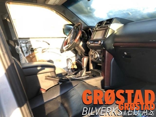 Toyota Land Cruiser 150 2014-->> (Fase 2) , Motorkode: 1KD-FTV, Girkassekode: 