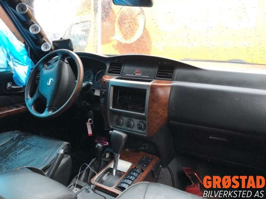 Nissan Patrol 2004-2010 (Fase 2) (Y61) (Y61), Motorkode: ZD30DDTI, Girkassekode: 