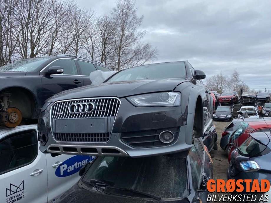 Audi A4, Allroad 2009-2016 (Type I) (B8) (B8), Motorkode: CNHA, Girkassekode: PJV