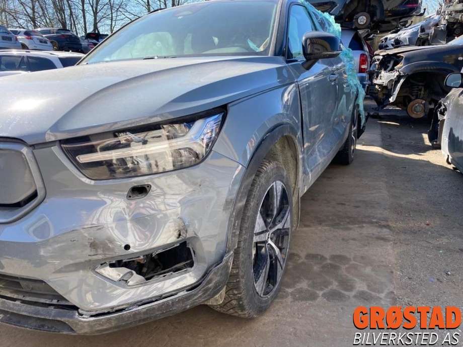 Volvo XC40 2018-2024 , Motorkode: EAD3.1, Girkassekode: 