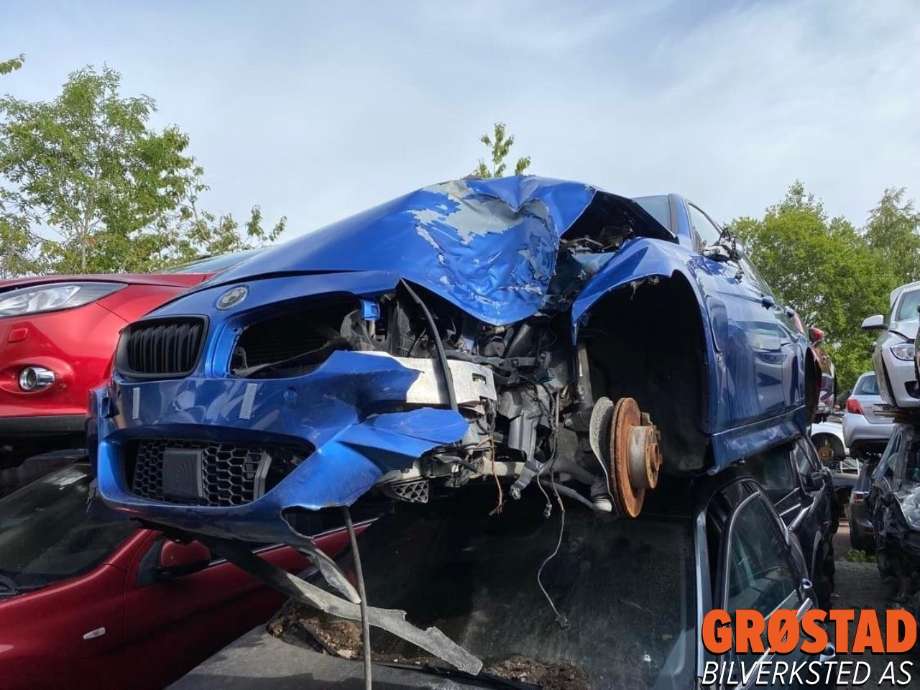 BMW 3-Serie 2012-2018 (F30/F31/F34) (F30/F31/F34), Motorkode: B48B20A, Girkassekode: 